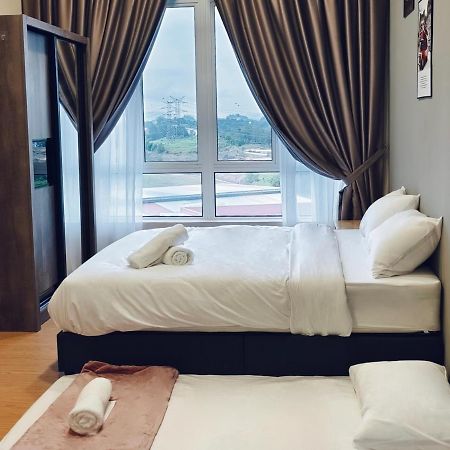 Valley Suites By Wyatthomes Kuantan Bagian luar foto